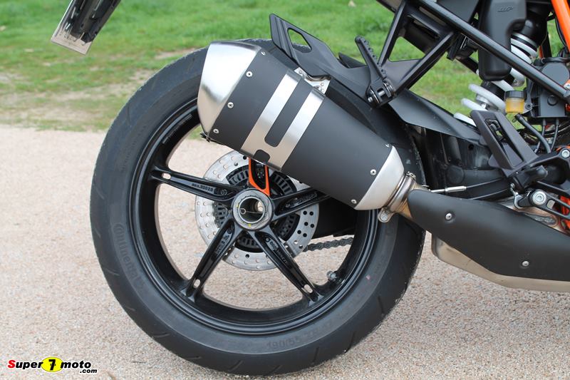 KTM1290SuperDukeGT2022 06