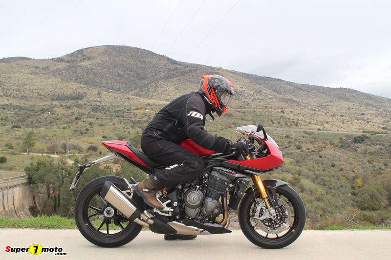 SpeedTriple1200RR 19