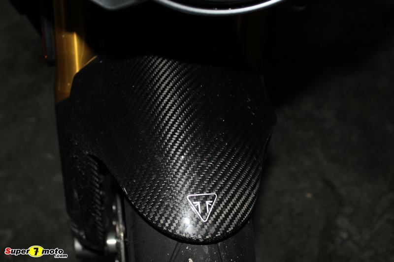 SpeedTriple1200RR 32
