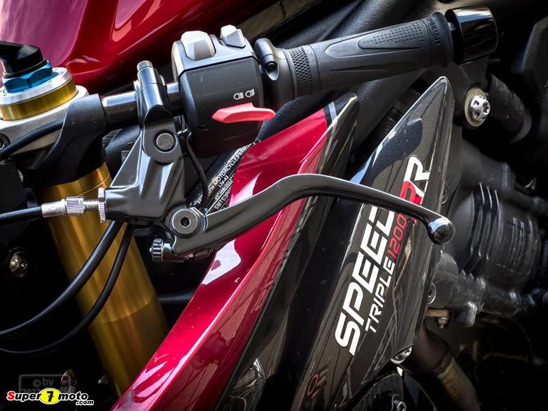 SpeedTriple1200RR 40