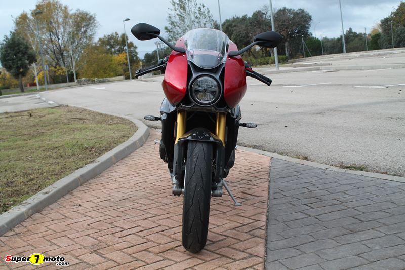SpeedTriple1200RR 44