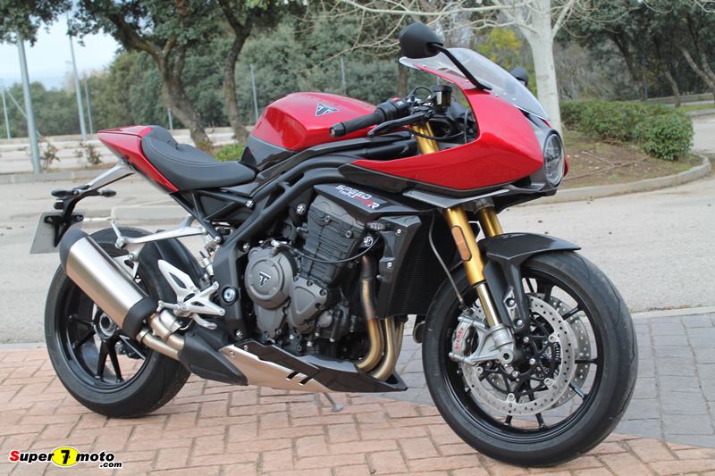 SpeedTriple1200RR 47
