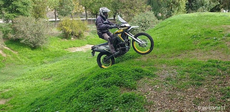 VOGE 300 RALLY 08