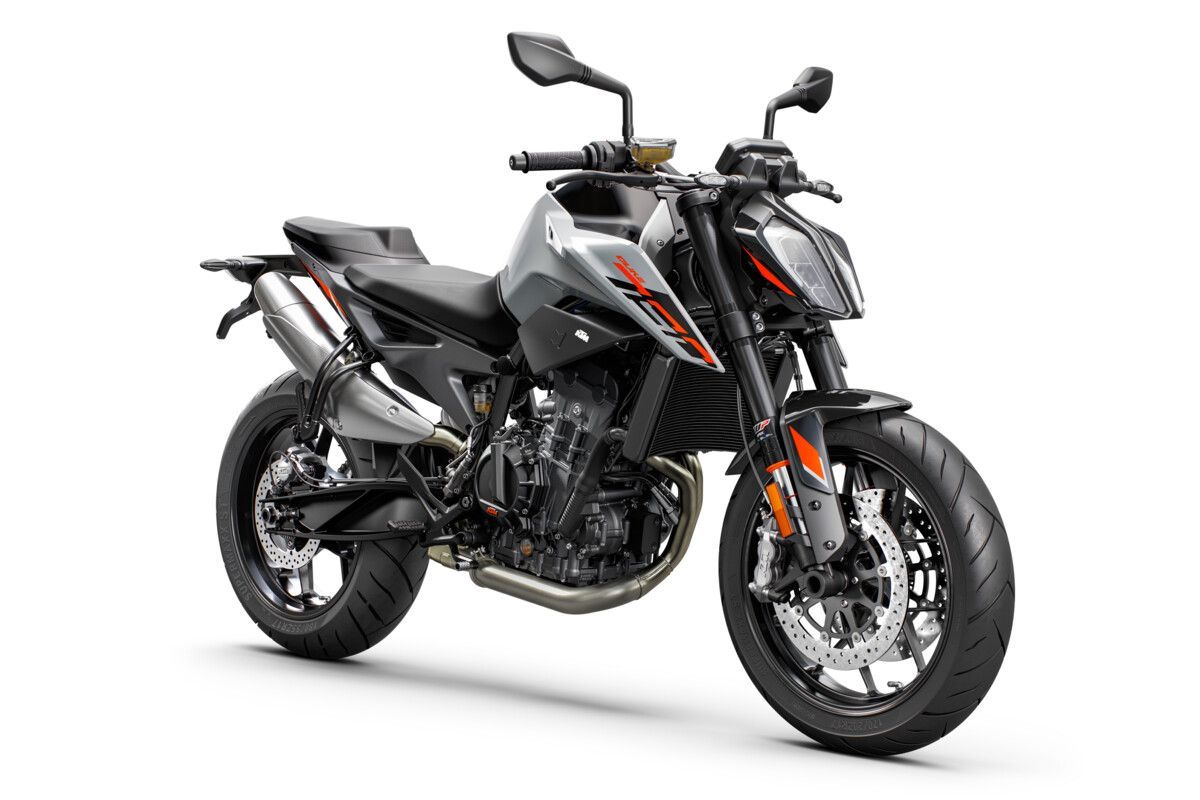 2023 KTM 790 DUKE 17