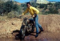 NdP_Triumph_Elvis_Busqueda_001