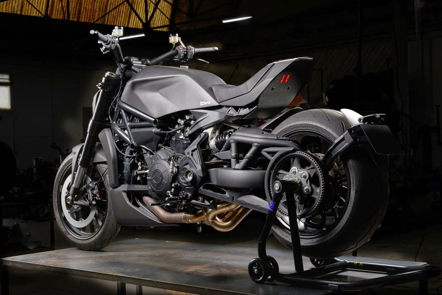 BW XDIAVEL 1 1500x