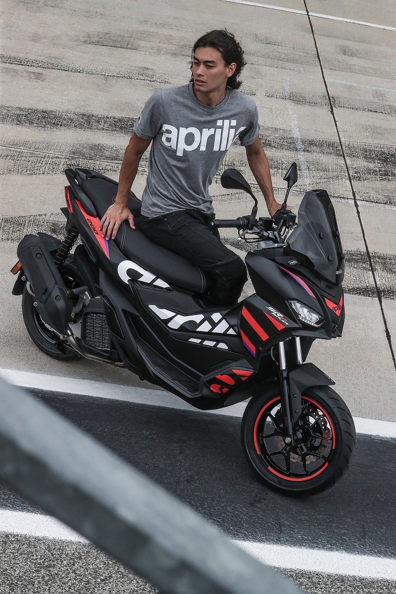 04 Aprilia SR GT Replica 200