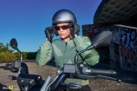 P90512786_lowRes_the-new-bmw-ce-02-an