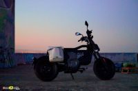 P90512814_lowRes_the-new-bmw-ce-02-07