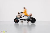 P90495155_highRes_bmw-ce-04-vagabund-m