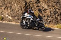 P90527480_lowRes_the-new-bmw-s-1000-x