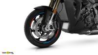 P90528801_lowRes_the-new-bmw-s-1000-x