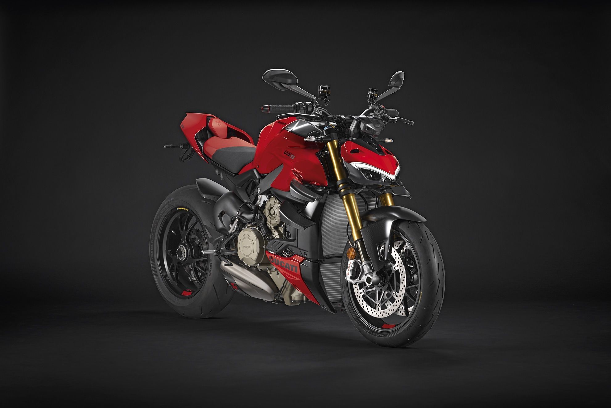 02 STREETFIGHTER V4 2023 ACCESSORIES UC529560 High