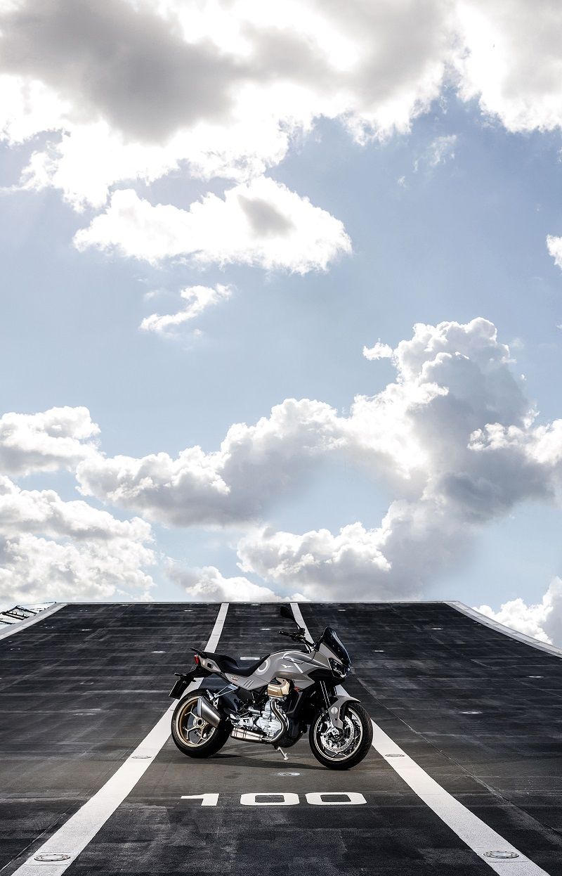 02 moto guzzi v100 mandello aviazione navale