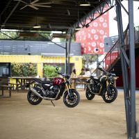 Triumph_Speed400andScrambler400x_013