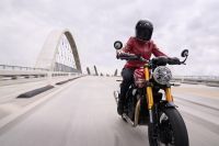 Triumph_Speed400andScrambler400x_022