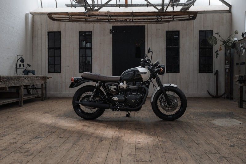 TriumphxDGR T120 MY23 GE 