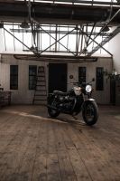 TriumphxDGR_T120_MY23_GE--13