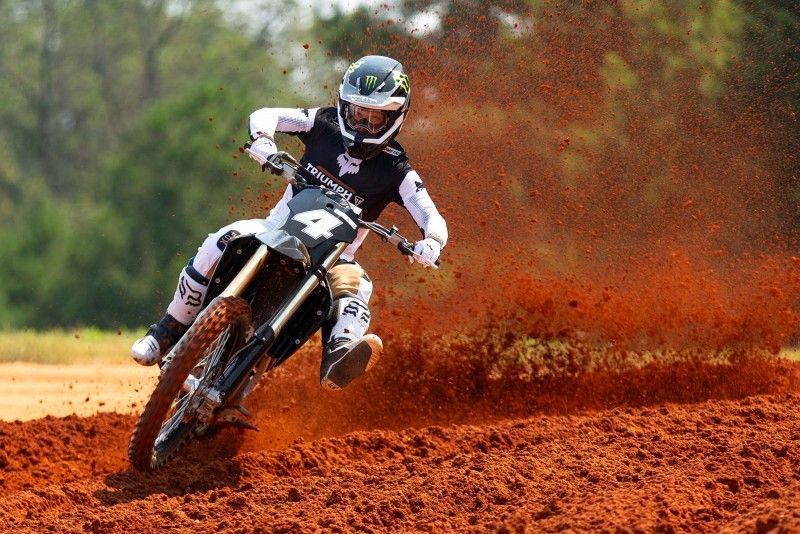 Triumph MX250 videos 01