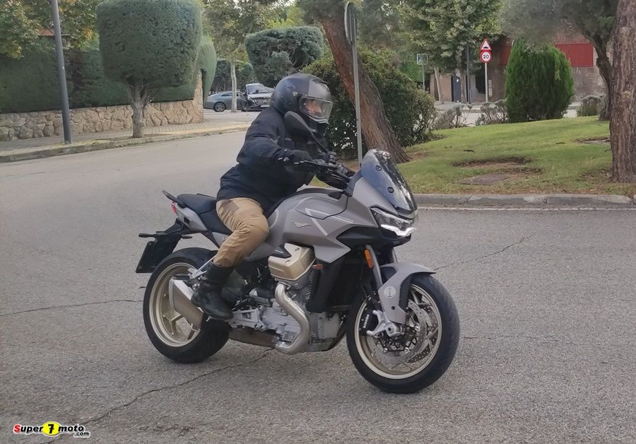 Moto Guzzi V100 Aviazione Navale 38