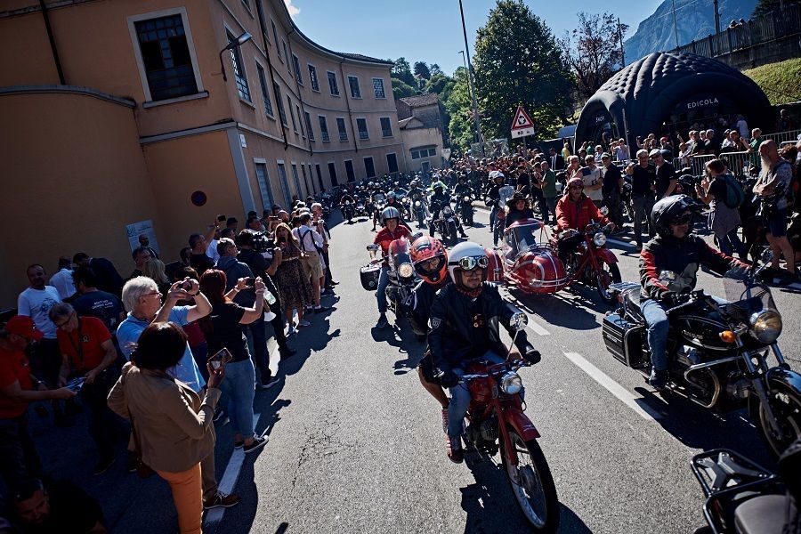 02 Moto Guzzi Open House