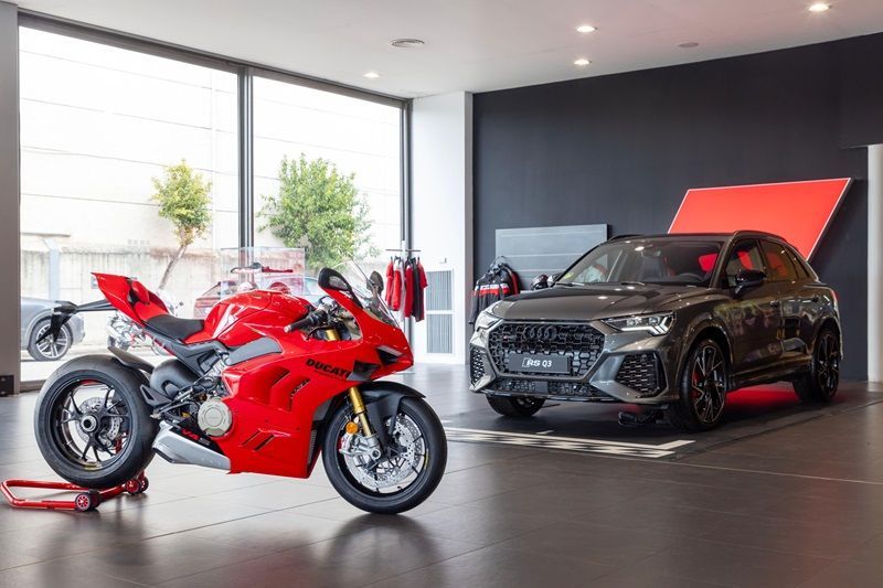 Ducati Audi 05 UC735826 High