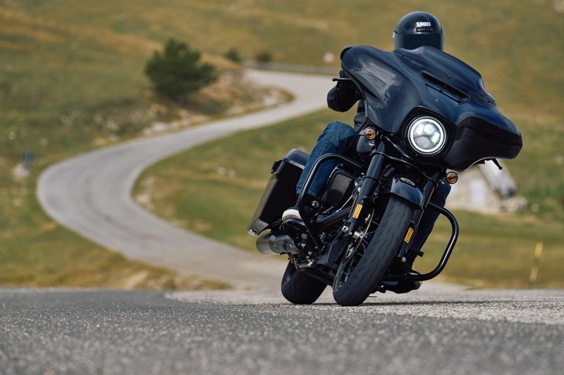 pirelli diablo powercruiser