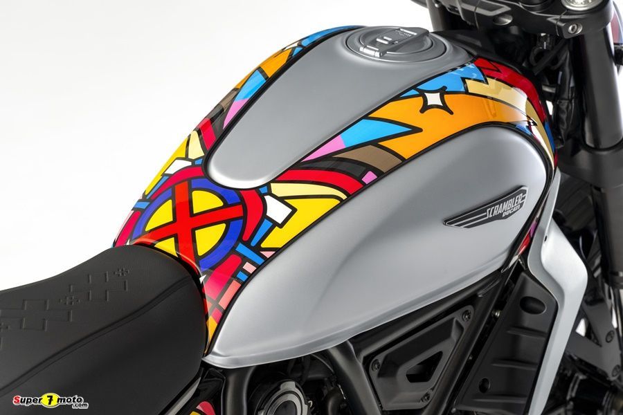 ScramblerDucati VanOrton Collaboration 8 UC635116 High