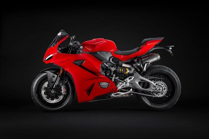 02 MY25 PANIGALE V2 STUDIO 2 UC719929 High