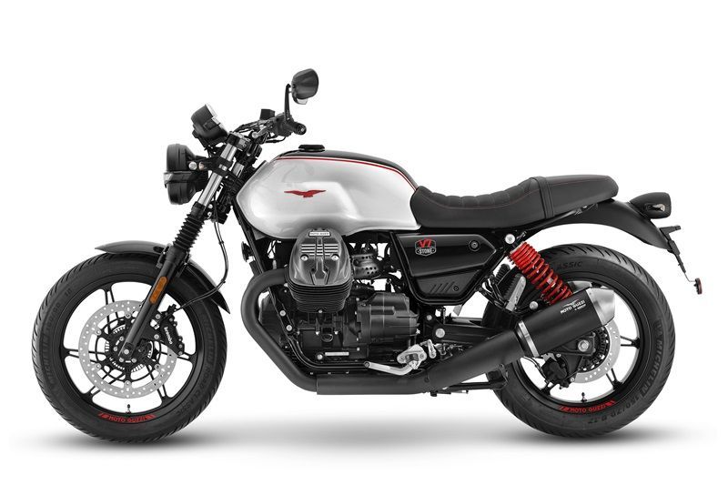 02 Moto Guzzi V7 Stone Ten