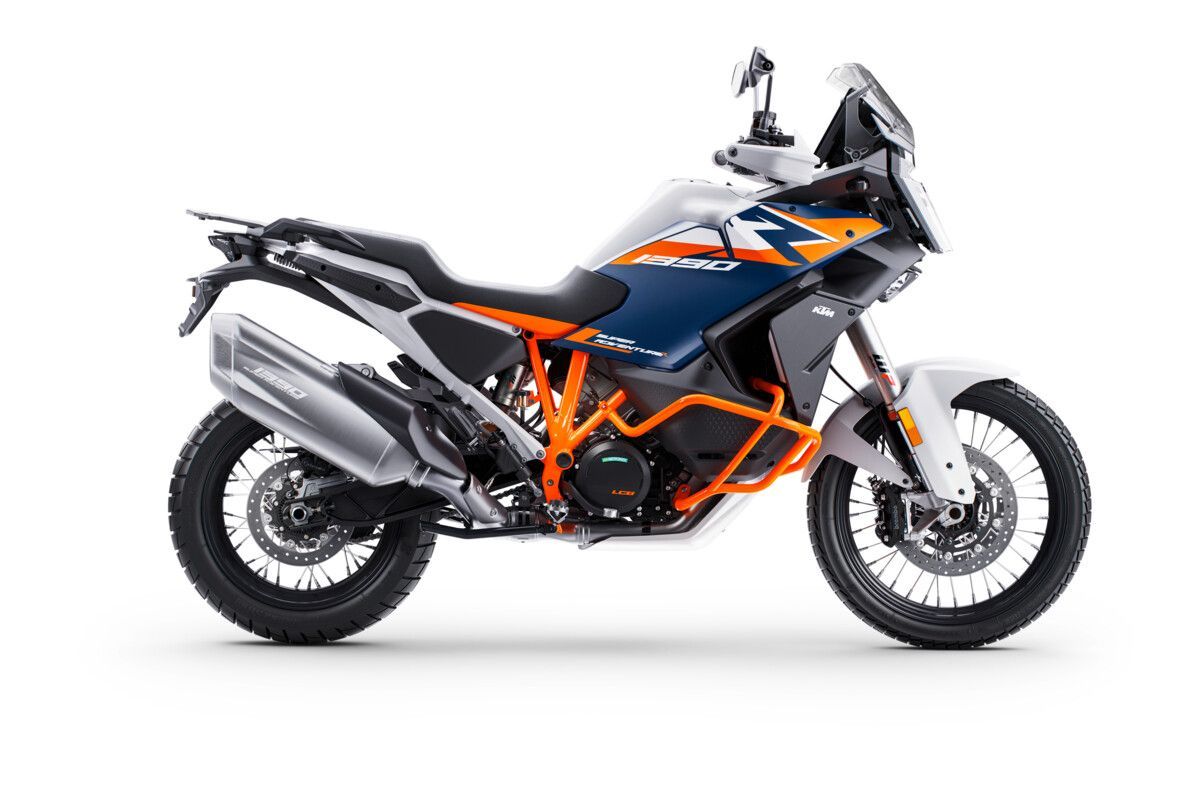651795 MY25 KTM 1390 Super Adventure R EU 90 Right 01 IMAGES EUROPE GLOBAL