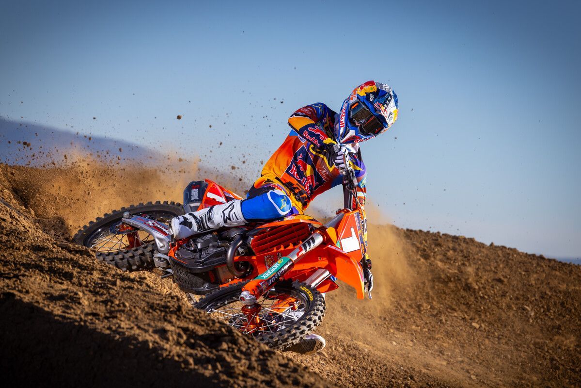 VialleKTM MY25 KTM 250 SX F FACTORY EDITION