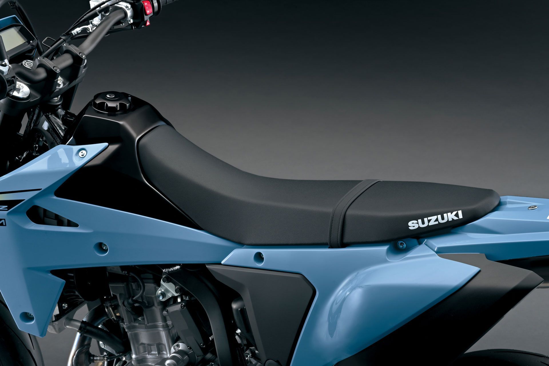 DR Z400SMRLM5 Seat