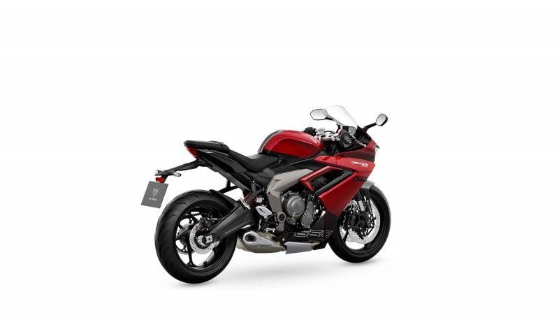 NdP Triumph Daytona660 020
