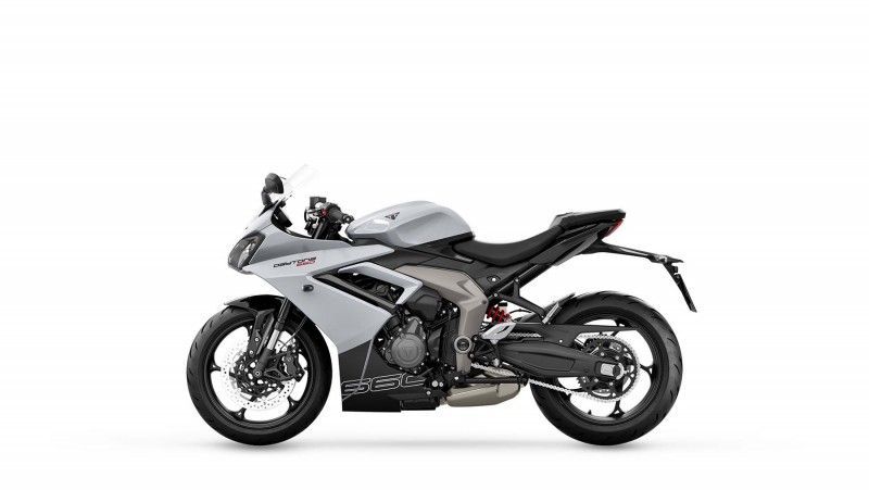 NdP Triumph Daytona660 038