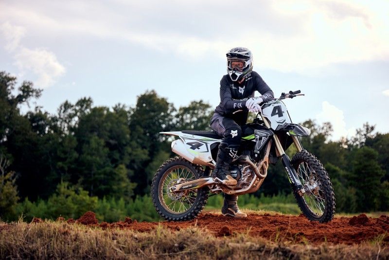 Ndp Triumph TF450RC 44