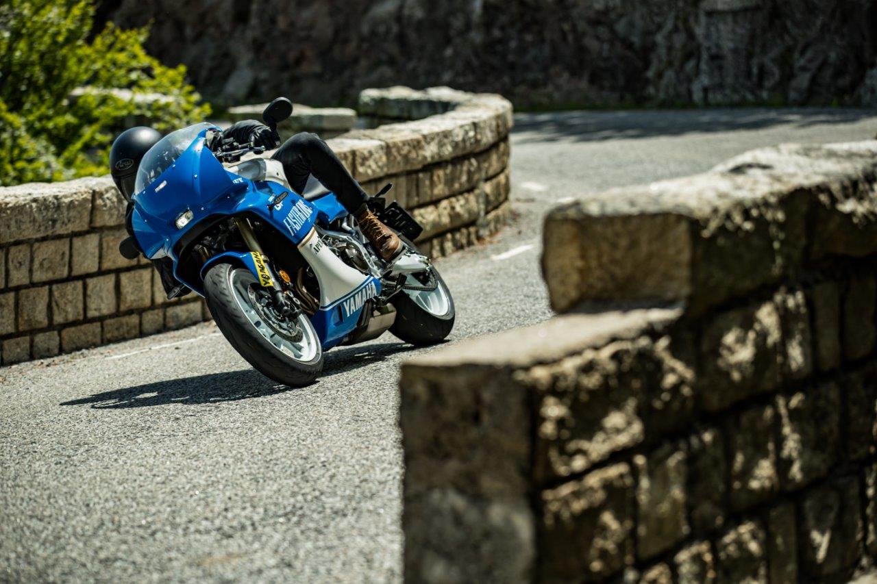 XSR900 GP Yard Built Back to the Paddock es 16