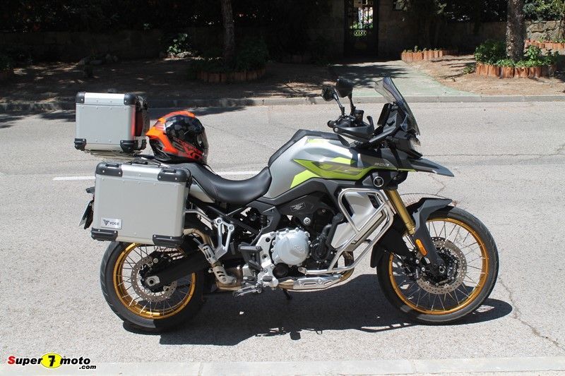 VOGE900DSX 07