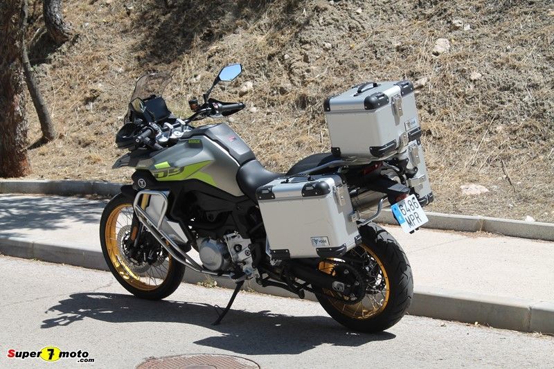 VOGE900DSX 12