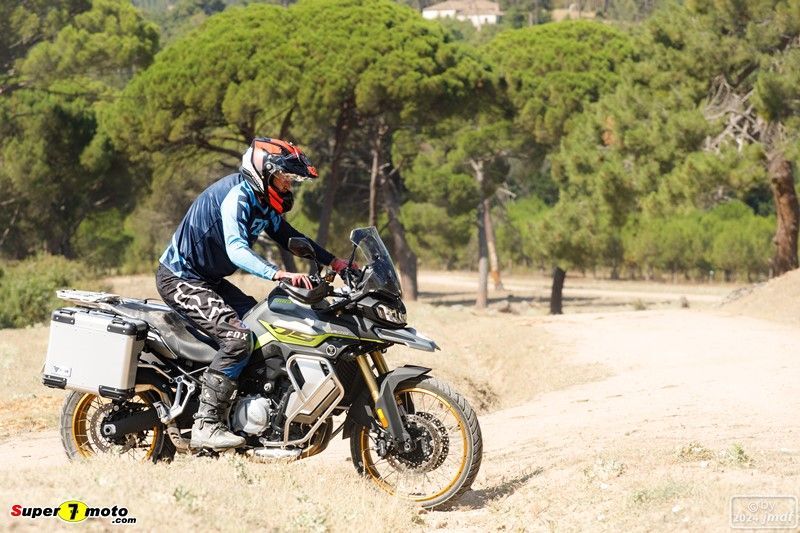 VOGE900DSX 53