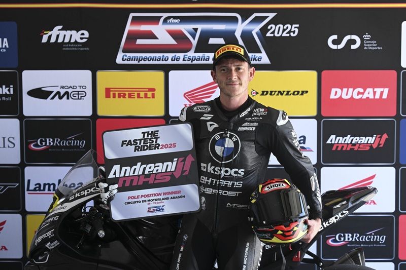 pole Steven Aragon 2048x1365