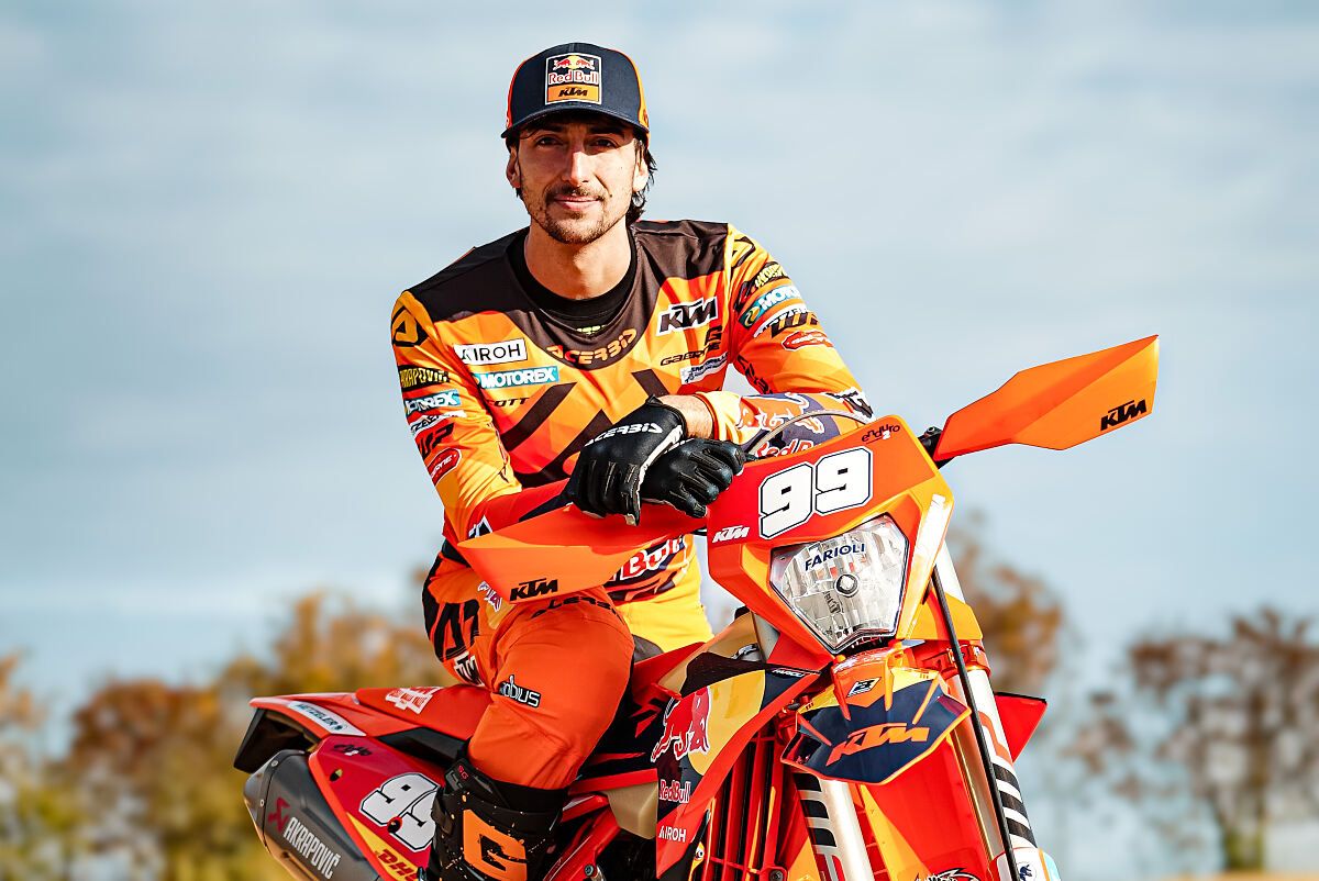 01 Red Bull KTM Factory Racing Enduro Andrea Verona 2027 4