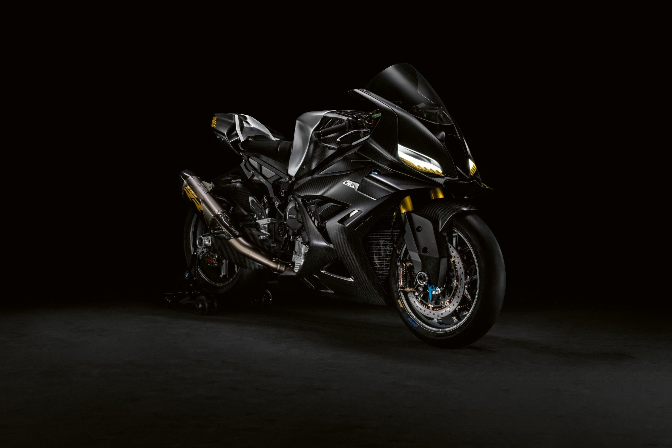 P90599015 lowRes bmw motorrad concept
