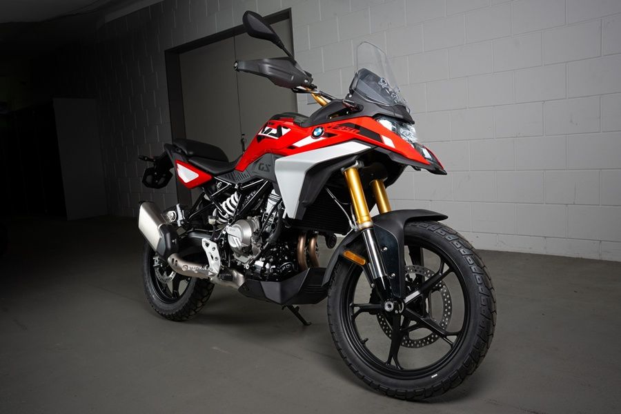 P90623871 lowRes the new bmw f 450 gs