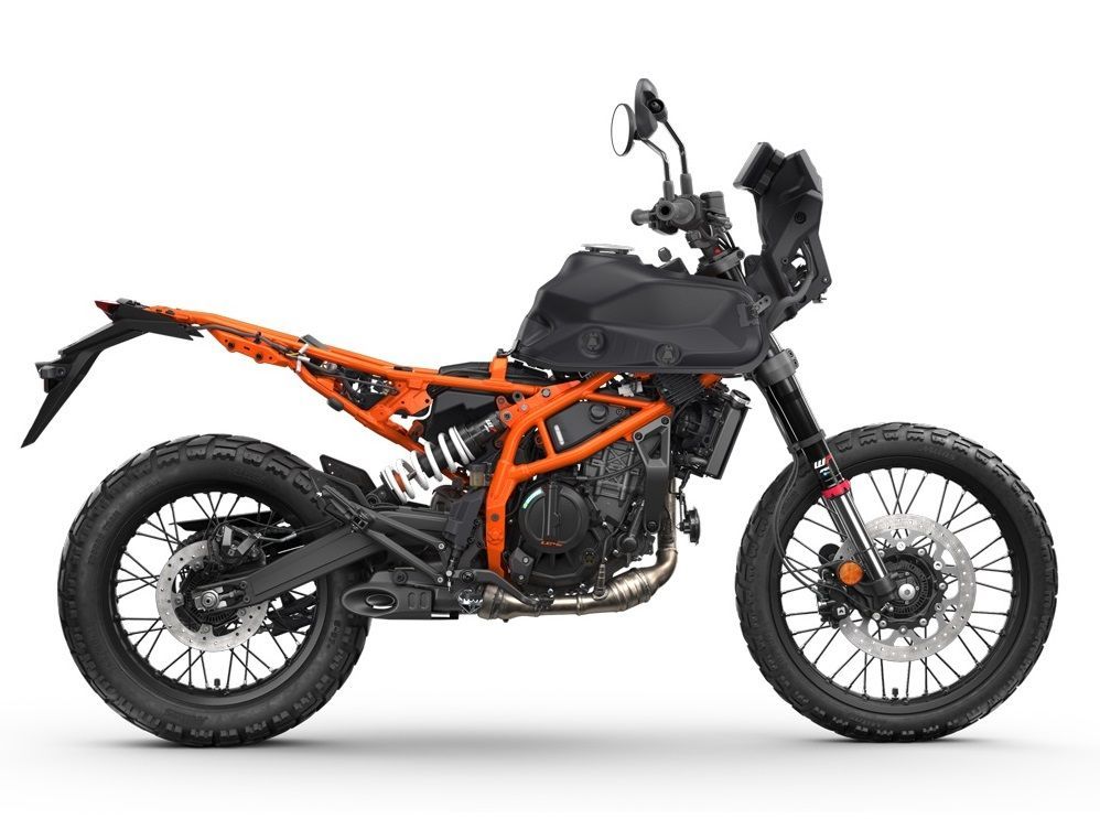 PHO BIKE DET Travel KTM 2025 390 adventure r white frame image SALL AEPI V1