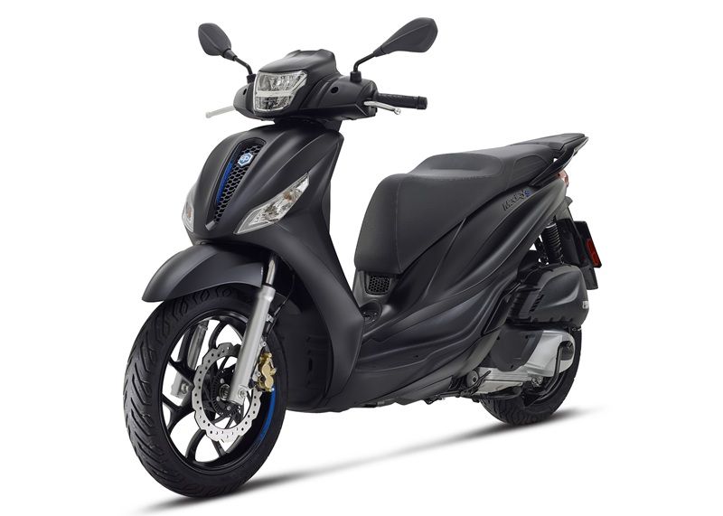 04 Piaggio Medley S 200 Nero Meteora