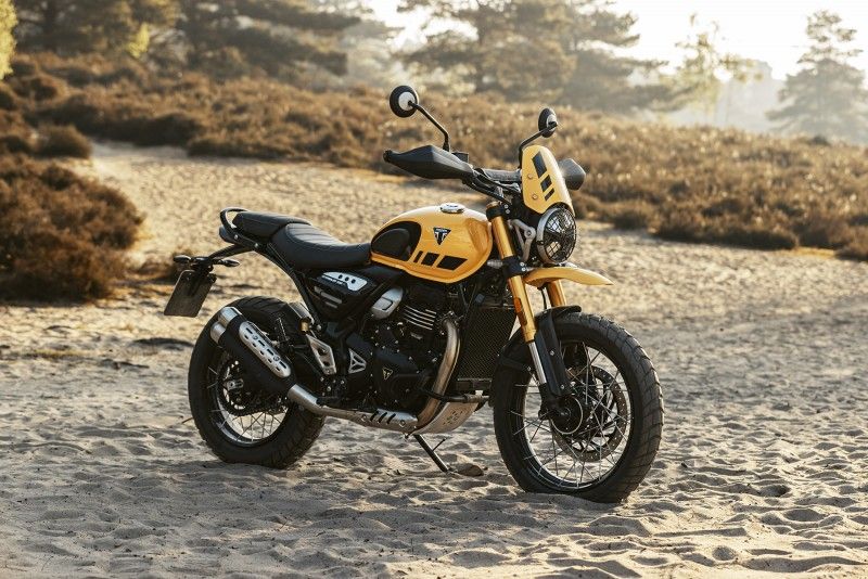NDP Triumph Scambler 400 XC 013