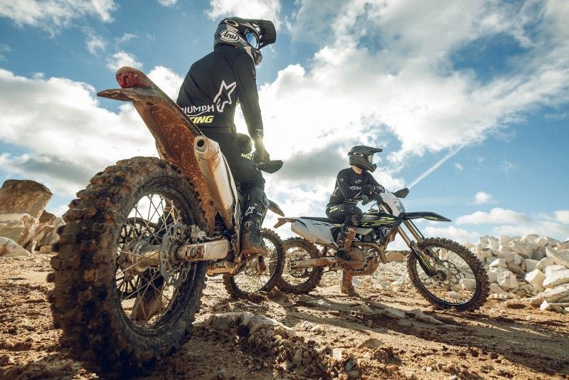 Ndp TRIUMPH ENDURO GAMA 12