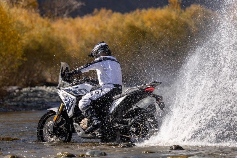 VOGE Rally800 13