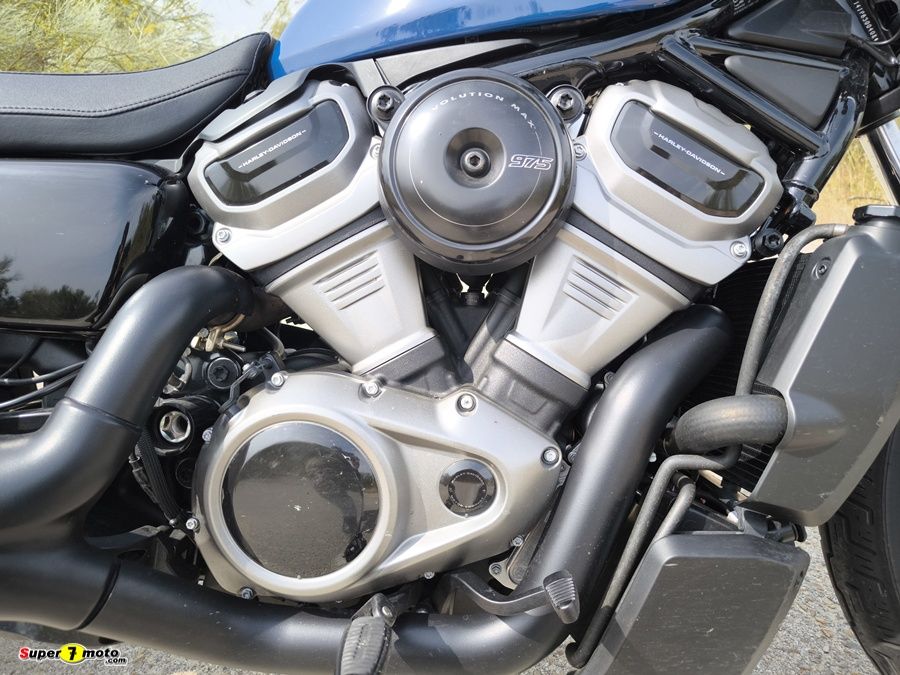 Harley Davidson Sportster Nightster Special 12